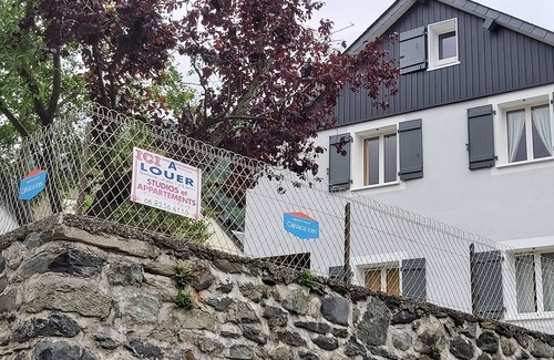 Luz-Saint-Sauveur Apartamento | Babylone apartment in a detached house
