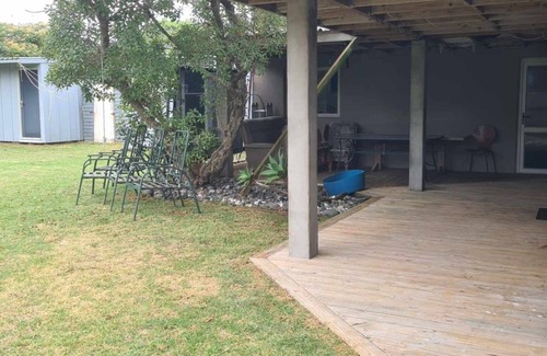 Taiharuru Casa | Bach at the beachn- Situated at Taiharuru (east coast near Whangarei, Northland)
