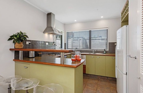 Mount Maunganui Cabaña | Bach Relax - Mt Maunganui Holiday Home