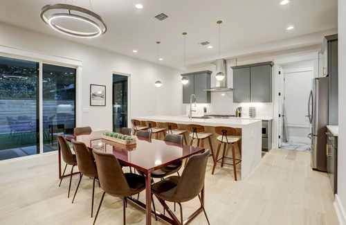 Holly Casa | Bachelor/ette House — East Downtown