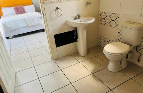Rustenburg Apartamento | Bachelor suite in Rustenburg