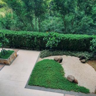 A. Bonifacio Apartamento | Bachelors Pad at The Celandine