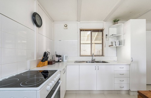 Lancelin Casa | Back Beach In - Coastal Comfort at its best.