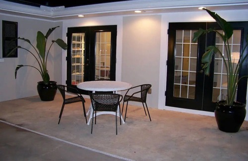 Central Beach Casa | Back on Market After Hosting Long-Term Tenant!