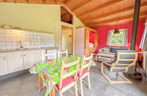 Lage Zwaluwe Casa | Back to basic nature cottage near the Biesbosch
