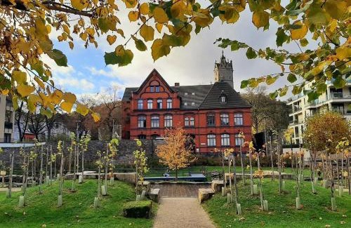 Pellenz Apartamento | back to school (rote Schule)