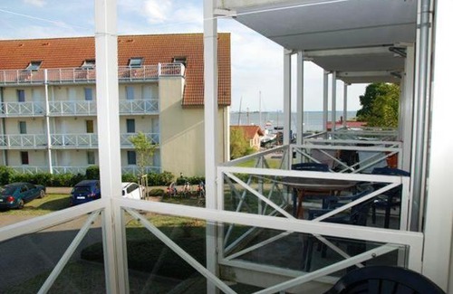 Oertzenhof Apartamento | Backbord