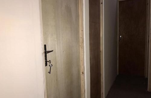 Abu Dhabi City Center Casa | Backpacker's Bed - No Parking