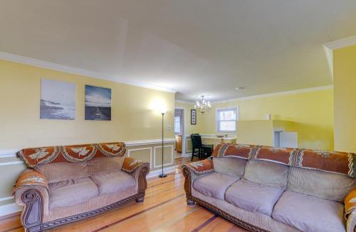 Newington Casa | Backyard and Deck Family-Friendly Lorton Home!
