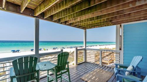 Frangista Beach Casa | Backyard Beach by AvantStay Oceanfront Destin Paradise
