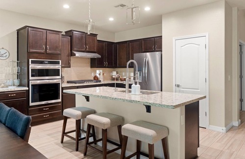 San Tan Valley Casa | Backyard Paradise w/Pool & Hot Tub : Spacious & Comfortable