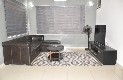 Lome Apartamento | Bacouba