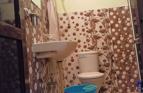 Baroh Casa | Badal Home Stay @Village Life family to this great place with lots of fun.