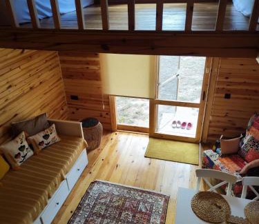 Bergama Cabina | Badece Farm Yellow House