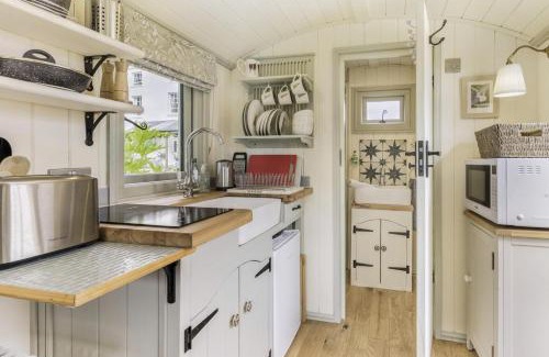 Brampton Bryan Casa | Badger Hut