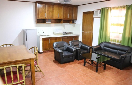Puerto Galera Apartamento | BADLADZ Staycation Condos