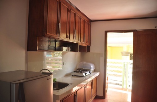 Puerto Galera Apartamento | BADLADZ Staycation Condos