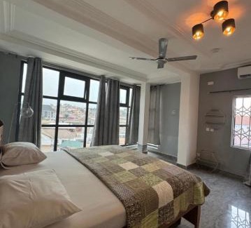 Kumasi Apartamento | BAFFOUR APARTMENTS