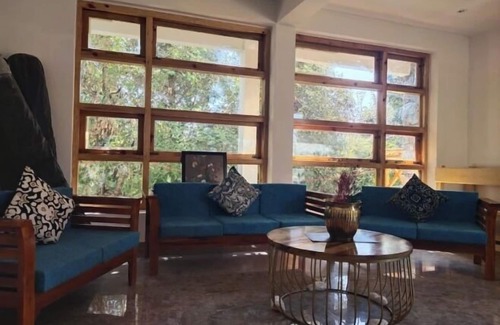 Pangot Hotel | Bagar Trails