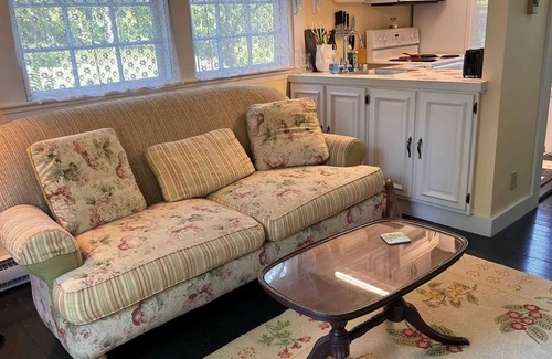 Bar Harbor Cabaña | Bagatelle Guest House-On historic waterfront estate in Bar Harbor near Acadia NP