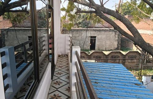 Jhusi Casa | Bageecha - Mahakumbh Ki Yaadon Ka