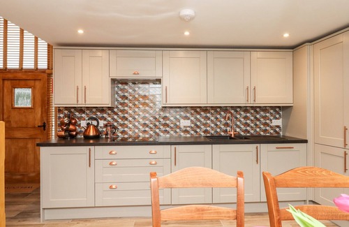 Newton Abbot Cabaña | Bagtor Granary