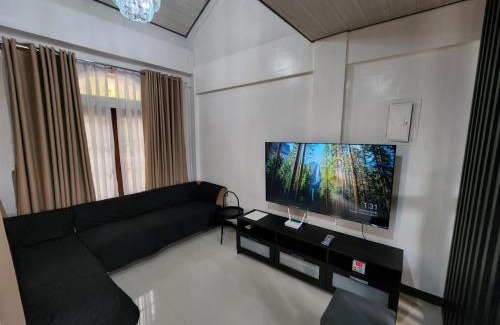 Baguio Apartamento | Baguio Hillside Haven