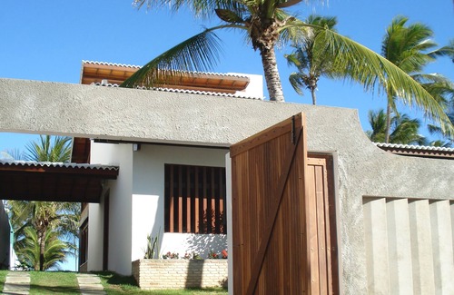 Vilas do Atlantico Casa | Bahia Beach Front House
