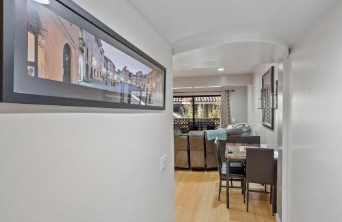 Avalon Casa | Bahia Vista C53