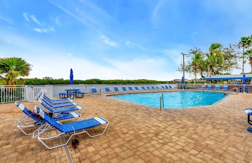 Ruskin Apartamento | Bahia Waterview Suite Pool Tennis Beach Fishing