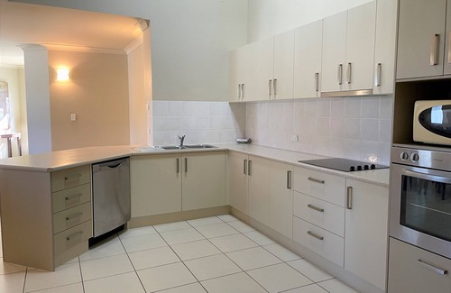 Scarness Apartamento | APARTAMENTOS BAIAVISTA 5