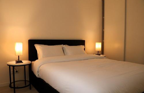 Villeneuve-la-Garenne Apartamento | Baignoire Spa - 2 pièces moderne