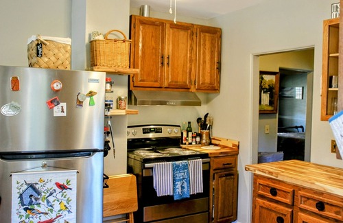 Hot Springs Casa | Bailey Hot Springs - In Town, Dog Friendly!