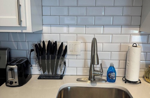 Huntsville Apartamento | Bailey's Blaque Suite-Near UAH & Midcity