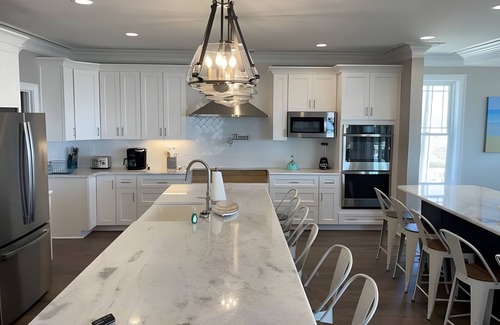 Windy Hill Casa | Bailey's Lighthhouse