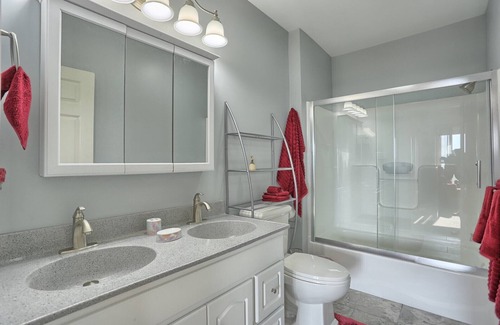 Kutztown Cama Y Desayuno | Bailey's Room @ The Kennedy Manor