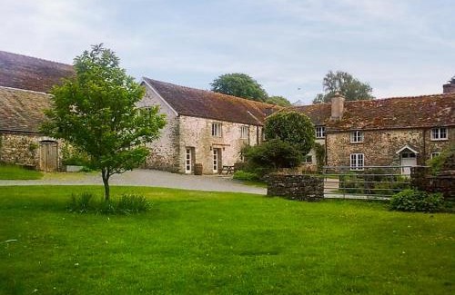 Llandybie Casa | Bailiffs House - Uk48744