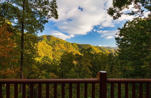 Bryson City Cabina | Baines Mountain Hideaway