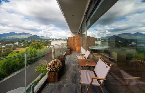 Yulong Hotel | Baique Liangqi Mountain and Sea Panoramic Hotel