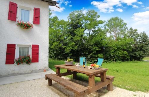 Trichiana Casa | Baita Tersilia Near Lake And Mountain Veneto