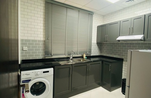 Al Jerf 2 Apartamento | Baithans Furnished Apartments