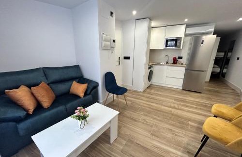 Andújar Apartamento | BAJO A habitación con literas Apartamentos JUAN ROBLEDO Centro Ciudad