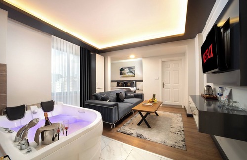 Bakırkoy Casa | Bakırköy Zeugma Suit