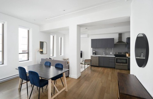 Chinatown Apartamento | Old Montreal 2Bedrooms - Walk Everywhere