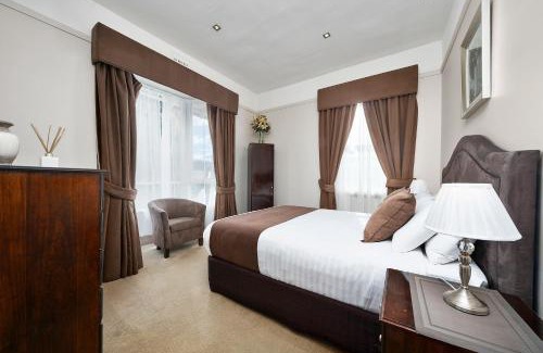New Town Casa | Bakers Retreat