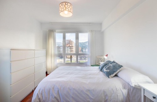 Bakio Apartamento | BAKIO BEACH VII con aparcamiento de Aston Rentals