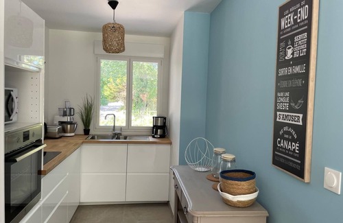 Hardelot-Plage Villa | "Balade au bord de Mer" accommodation in a small condominium for 9 people