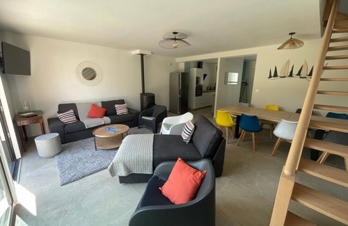 Hardelot-Plage Villa | "Balade au bord de Mer" accommodation in a small condominium for 9 people