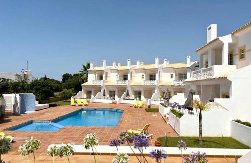 Branqueira Villa | BALAIA PLAZA AL - Ideal para Familias