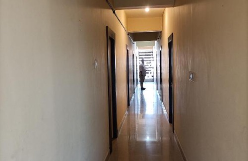Piriyapatna Casa | BALAJI PALACE TOURIST HOME
